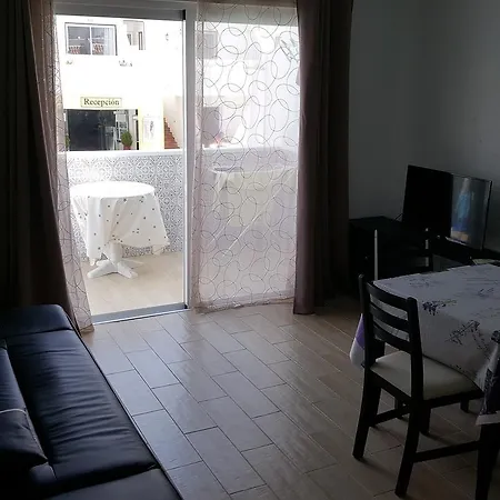Las Floritas Apartamento