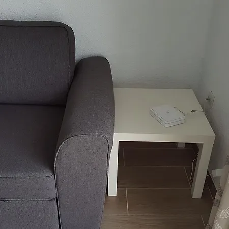 Las Floritas Apartamento